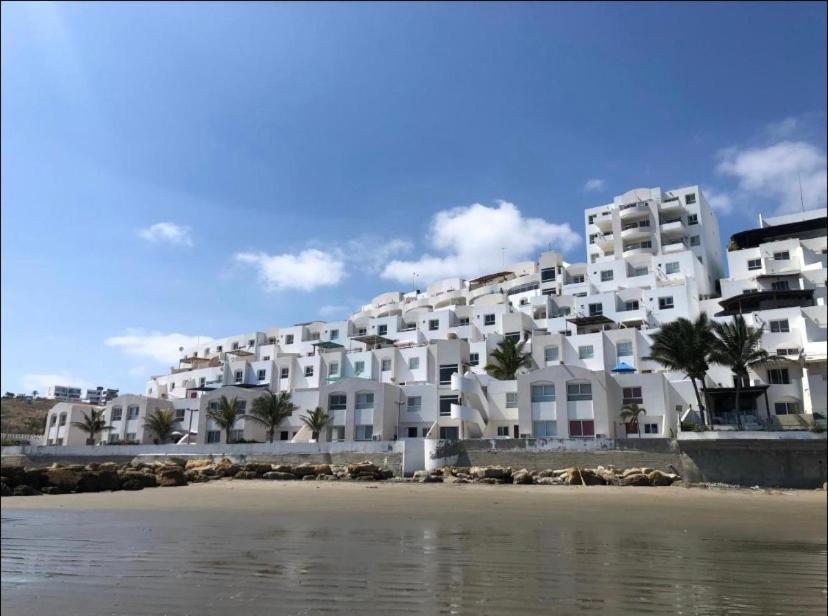 Departamento Frente Al Mar -manta Apartment